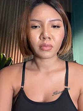 Alittleasiangirl webcam