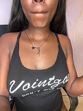 Lannny9_ webcam