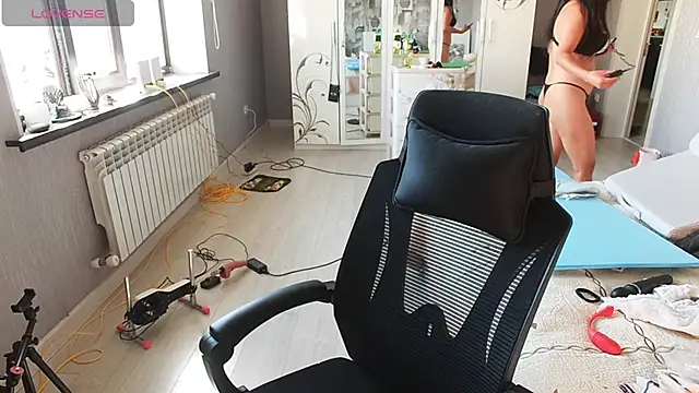 MissValday webcam