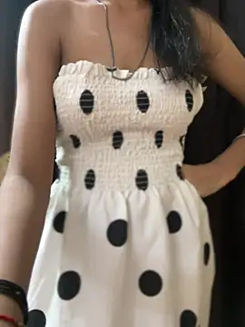 Lusty-Dishuu webcam