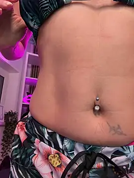AnnikaRose webcam