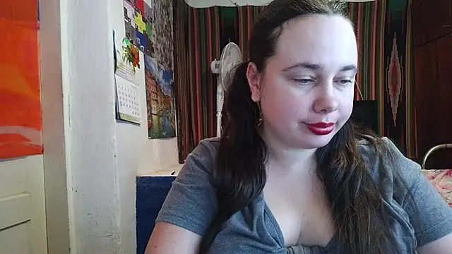 Cora_Maro webcam