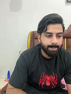 Royalboy_03's live cam