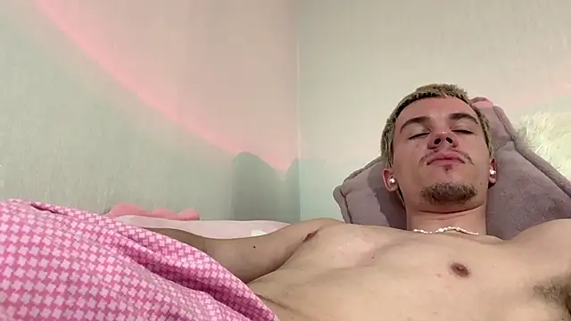 jeremy1scott (M young) - 🔥  Stroking fun