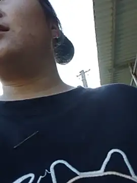 off-full webcam