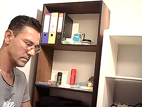 mastercharisma35 webcam