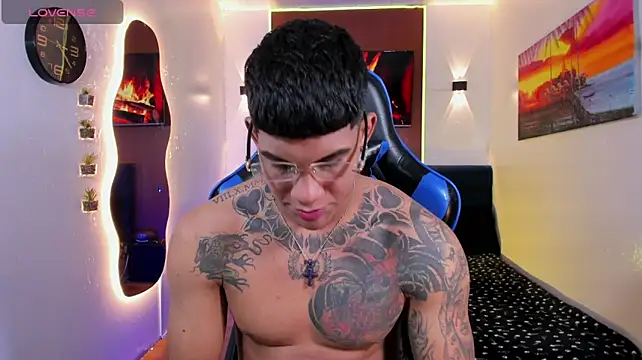 Damian_latinxxx