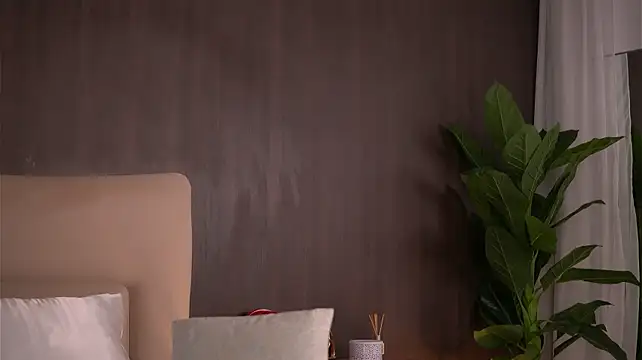 ChloeDevine 🤙 nude cam