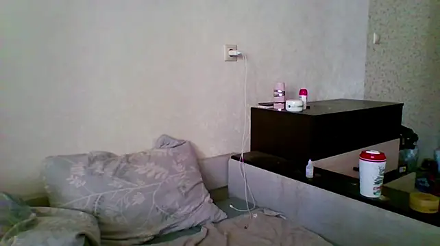 DolorisHowle live cam on StripChat