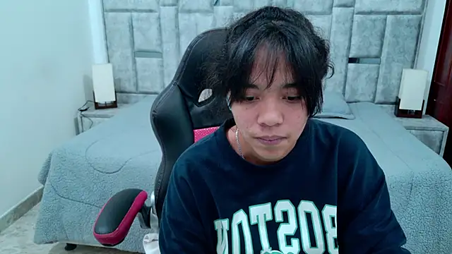 laureentt_ 📦 free cam
