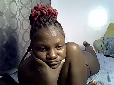 Thicky_zalia live cam on StripChat