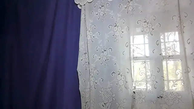 ExquisiteMature webcam