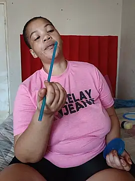 FreakyAngel3X webcam