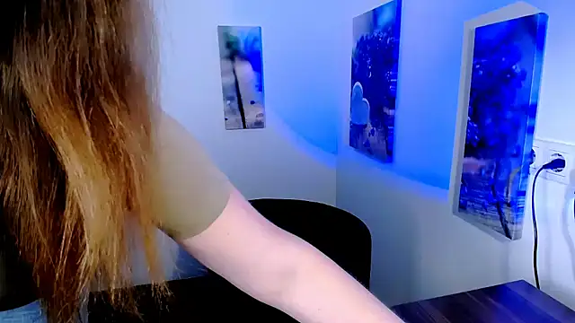 Lizzy_Love webcam