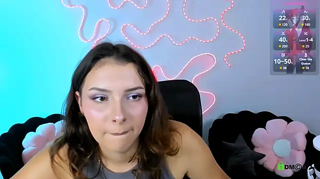 linda__luxe1 webcam