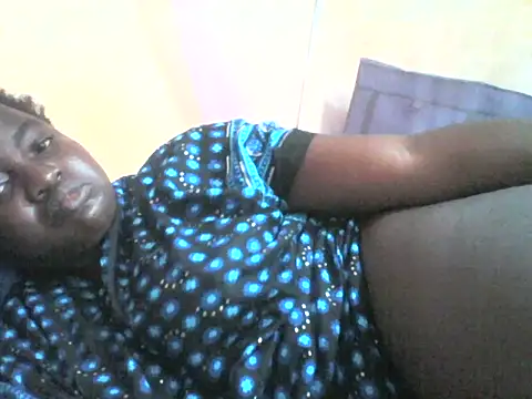 creamyy_pussie webcam