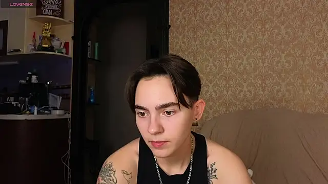 Lilihere_ webcam