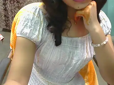 Adorable_Ayesha