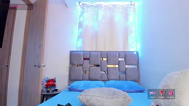 Vickyy30_
