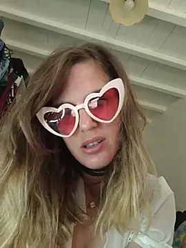 Frenchgirl webcam