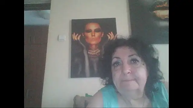 maturekorine webcam