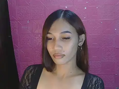 Urfucking_khloe1 live cam on StripChat