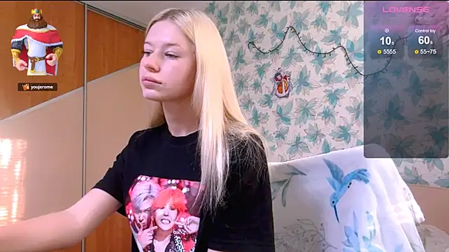 Barbie_Blondie webcam