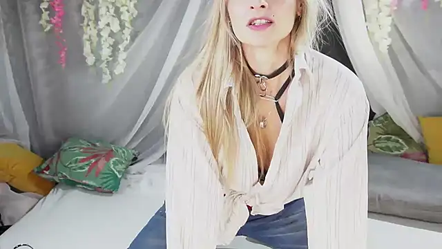 Ladymidnight69 webcam