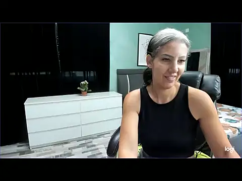 LexxxyDiamond webcam