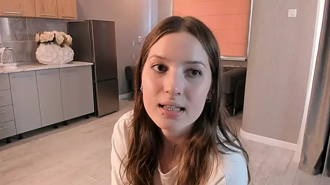 LorileeTruden webcam