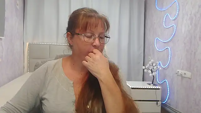 VanessaHotts webcam