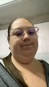 Chloee_Peach webcam