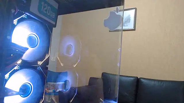 MeladoDiMel live cam on StripChat