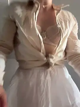 VicksyWoods webcam