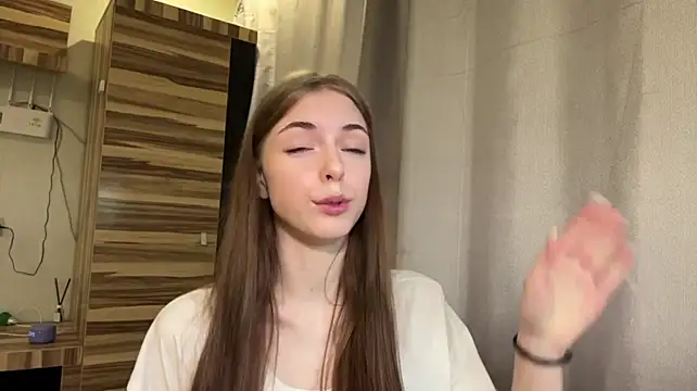 Mia_meowt live cam on StripChat