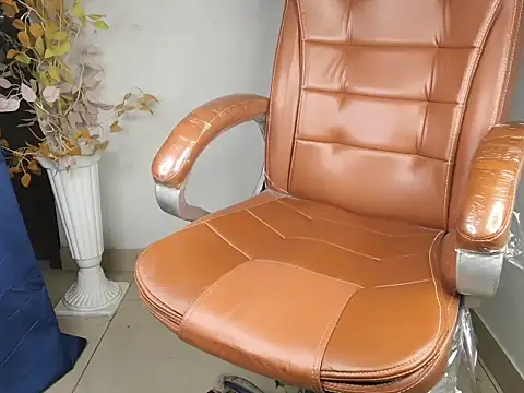Brownqueen96 webcam