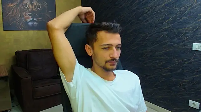 NicoTroy live cam on StripChat