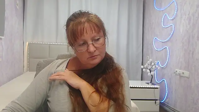 VanessaHotts webcam