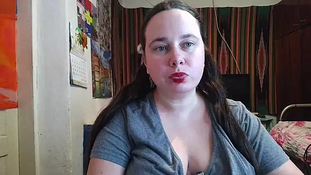 Cora_Maro webcam