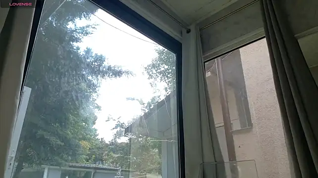 ScarletFlameee webcam