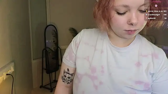 Vlada_vvv webcam