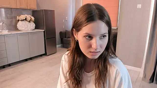 LorileeTruden webcam