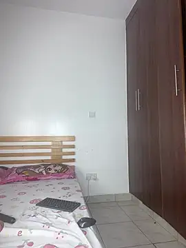 pixie_tease