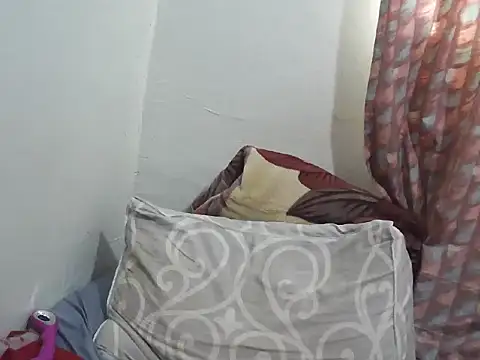 yummyqueen254 webcam