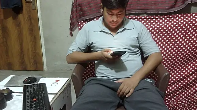 Av1994 live cam on StripChat