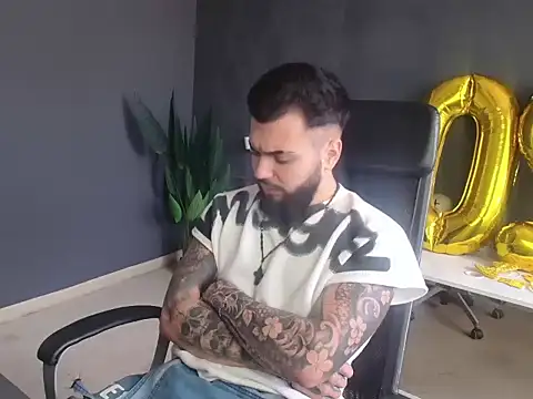 OscarWillss live cam on StripChat