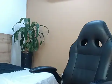 nezuko__chann_ live cam preview