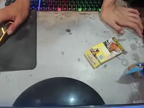 AshantTsiBigCock webcam