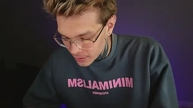 DENIS_HERE