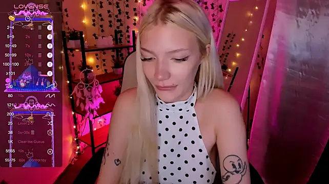 AnyaTaylor_